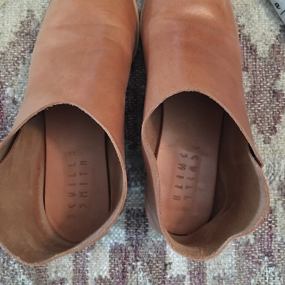 Sevilla Smith Terilyn Boot - Picture 7 of 10